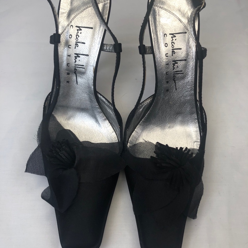 Nicole Miller women shoe t-strap pointed toe pump